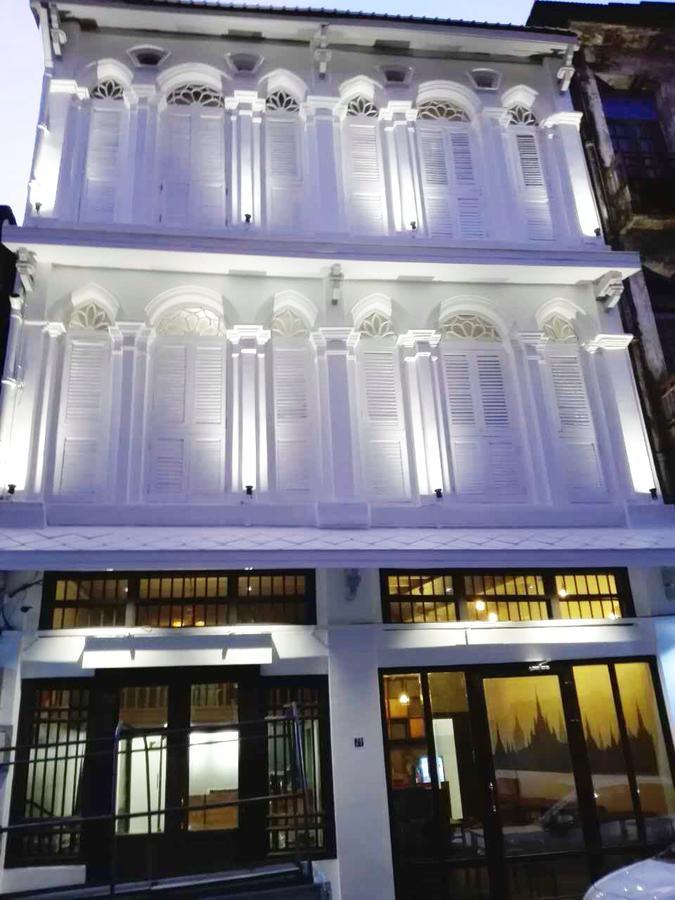 Baobabed Hostel Yangon, Myanmar Exterior foto