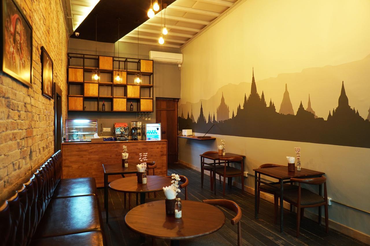 Baobabed Hostel Yangon, Myanmar Exterior foto